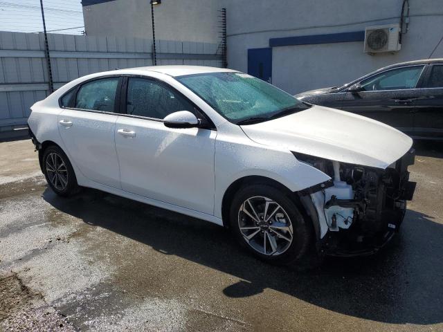 3KPF24AD7RE738718 Kia Forte LX 4