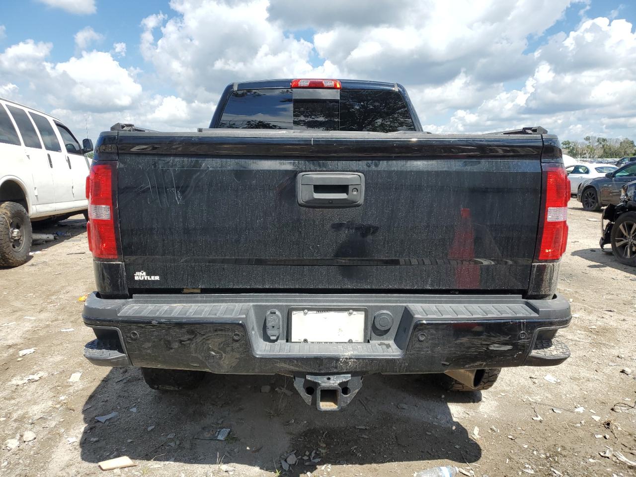 1GT12UE81GF250231 2016 GMC Sierra K2500 Denali