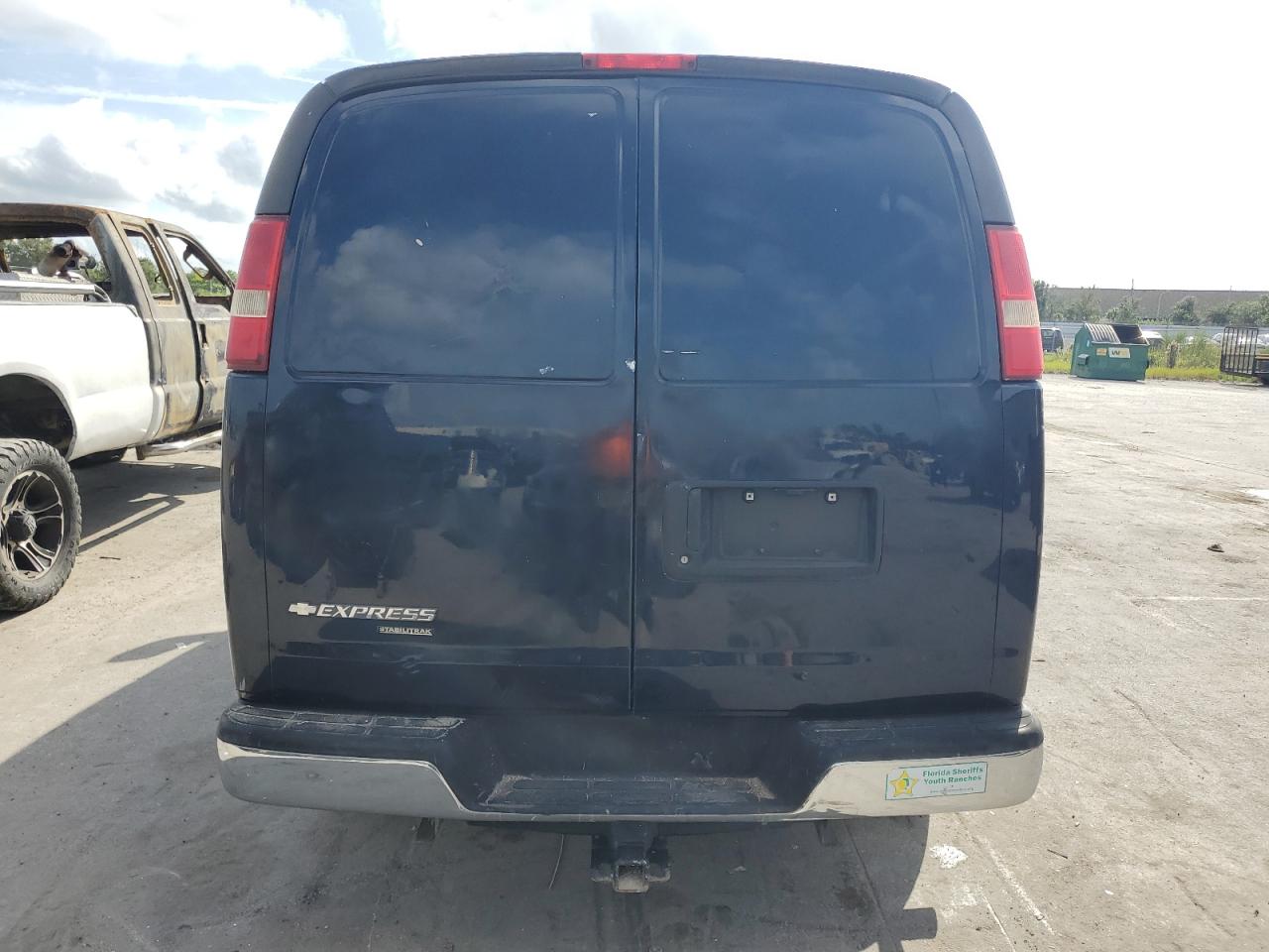 1GCSGAFX1E1190682 2014 Chevrolet Express G1500