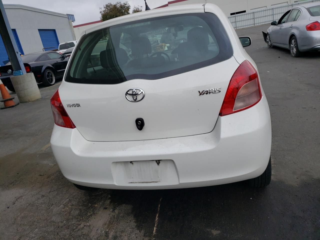 JTDJT923275119334 2007 Toyota Yaris