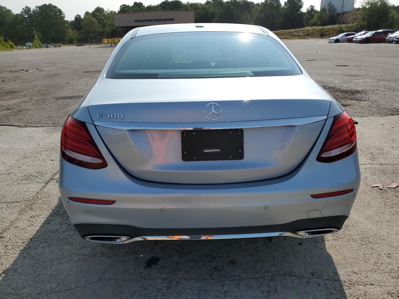 2017 Mercedes-Benz E 300 VIN: WDDZF4JB4HA172315 Lot: 70594274