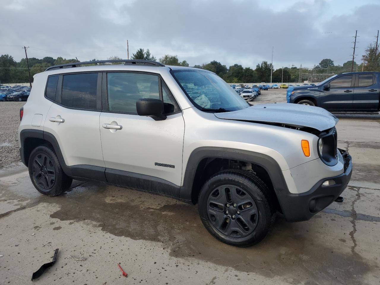 2020 Jeep Renegade - Image 4