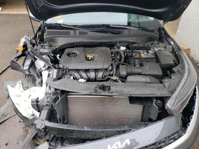 3KPF24AD7PE646716 Kia Forte LX 11