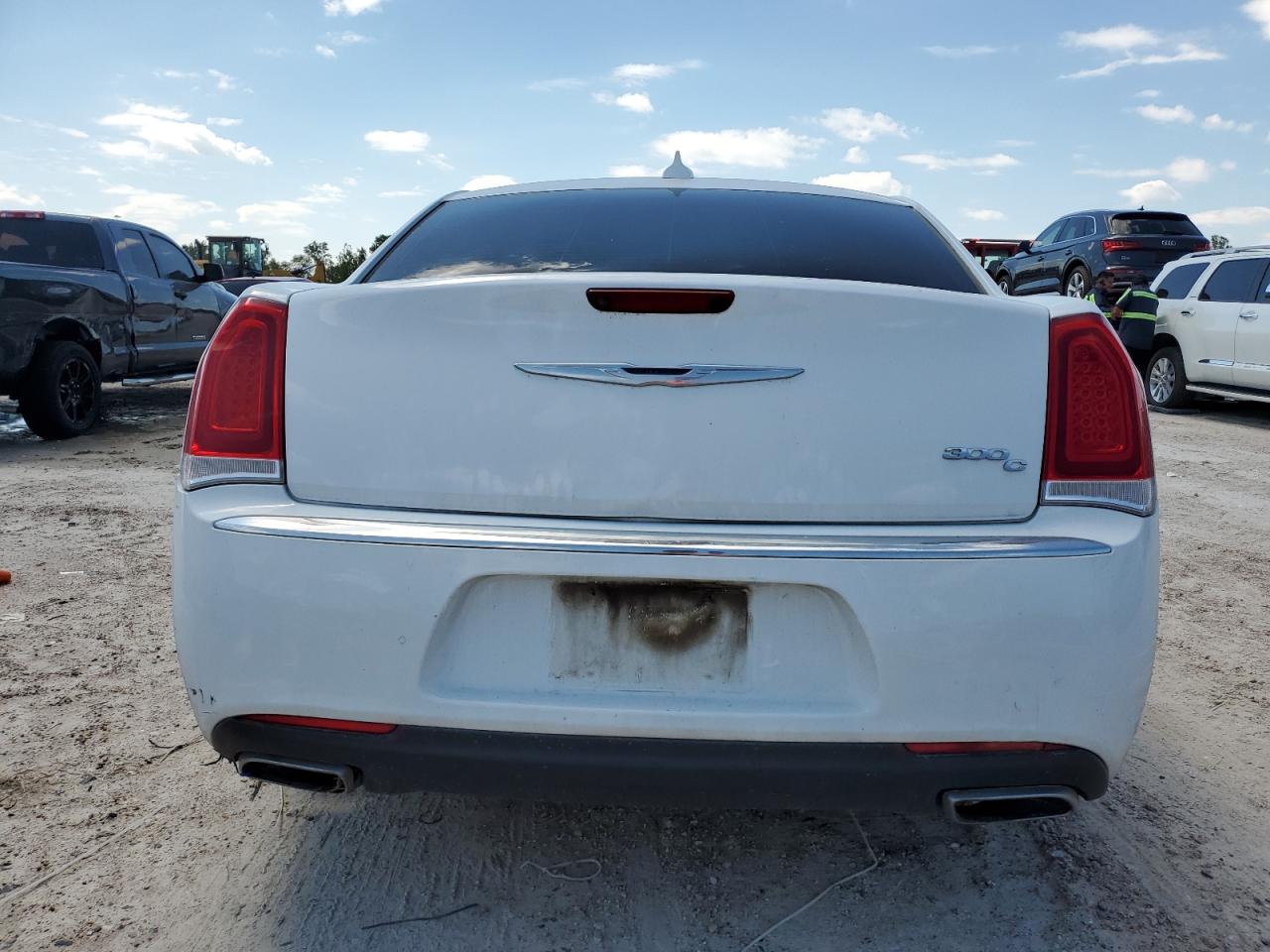 2C3CCAEG4HH549745 2017 Chrysler 300C