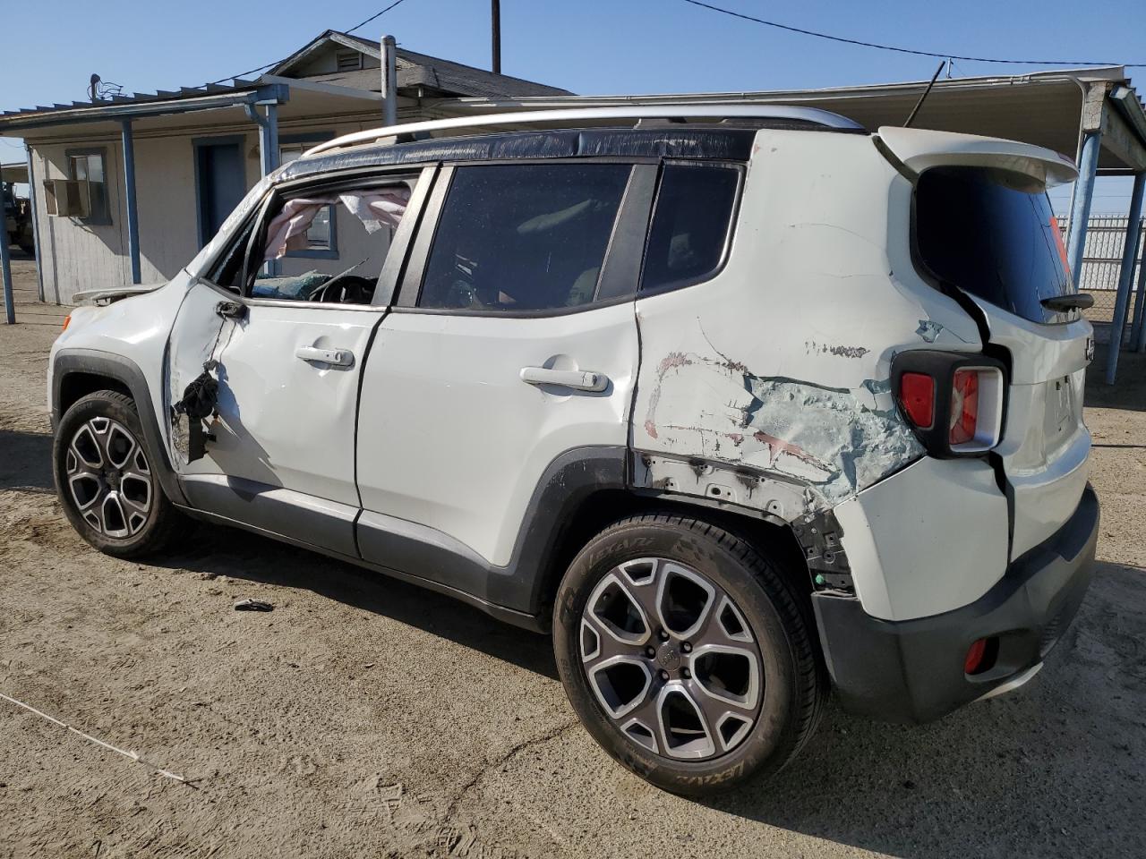 2017 Jeep Renegade - Image 2
