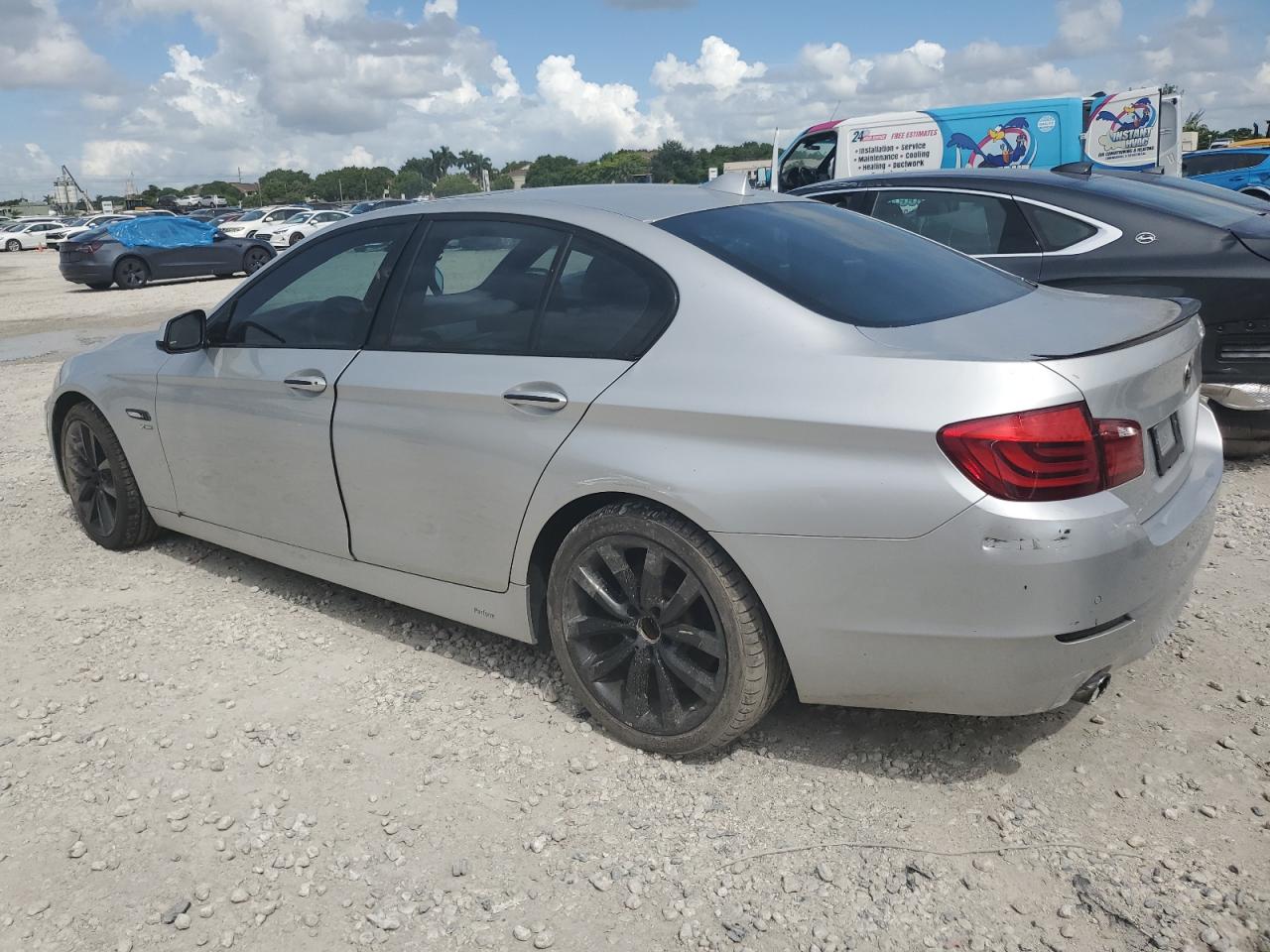 2012 BMW 5er - Image 2