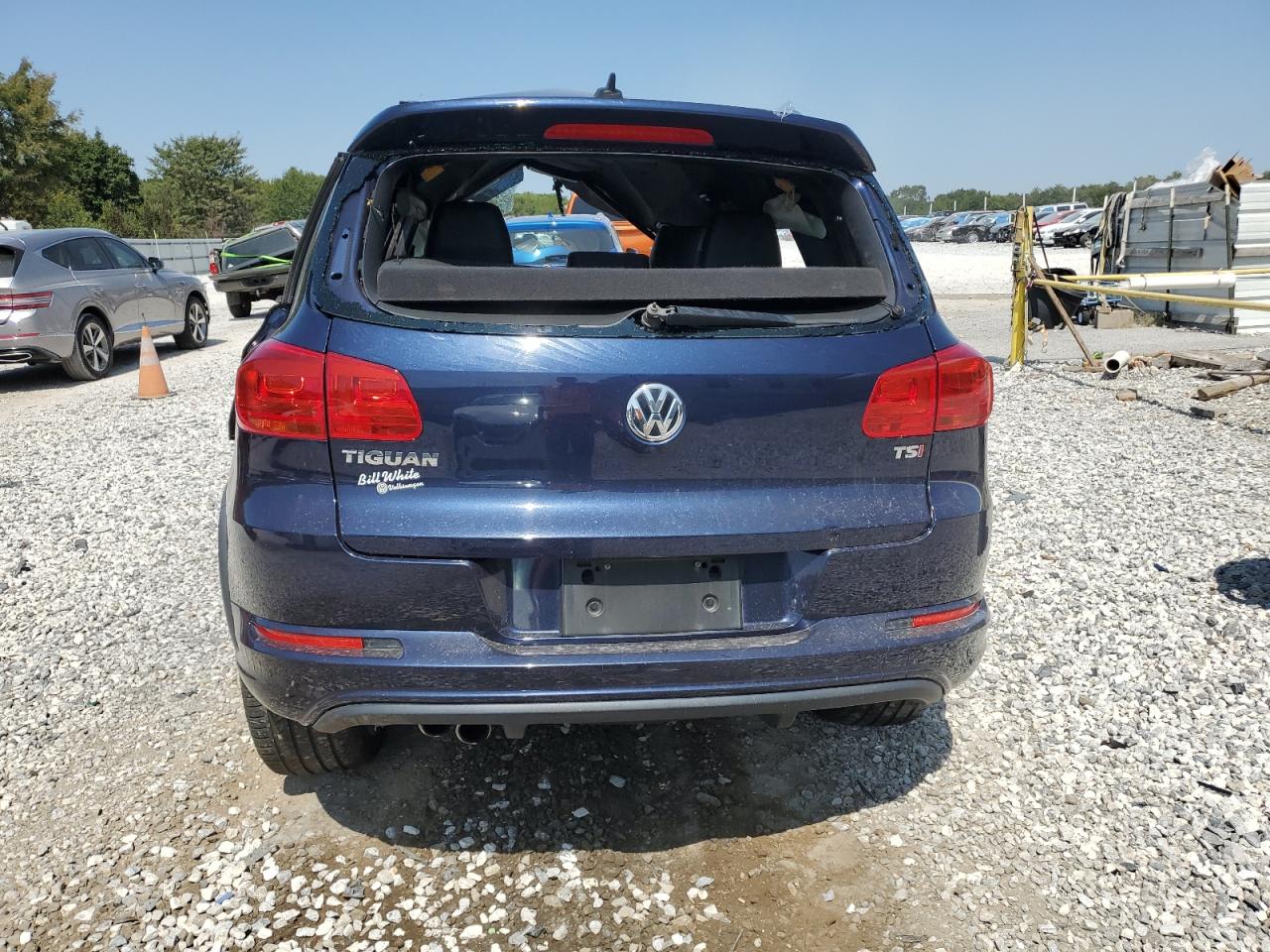 2016 Volkswagen Tiguan - Image 6