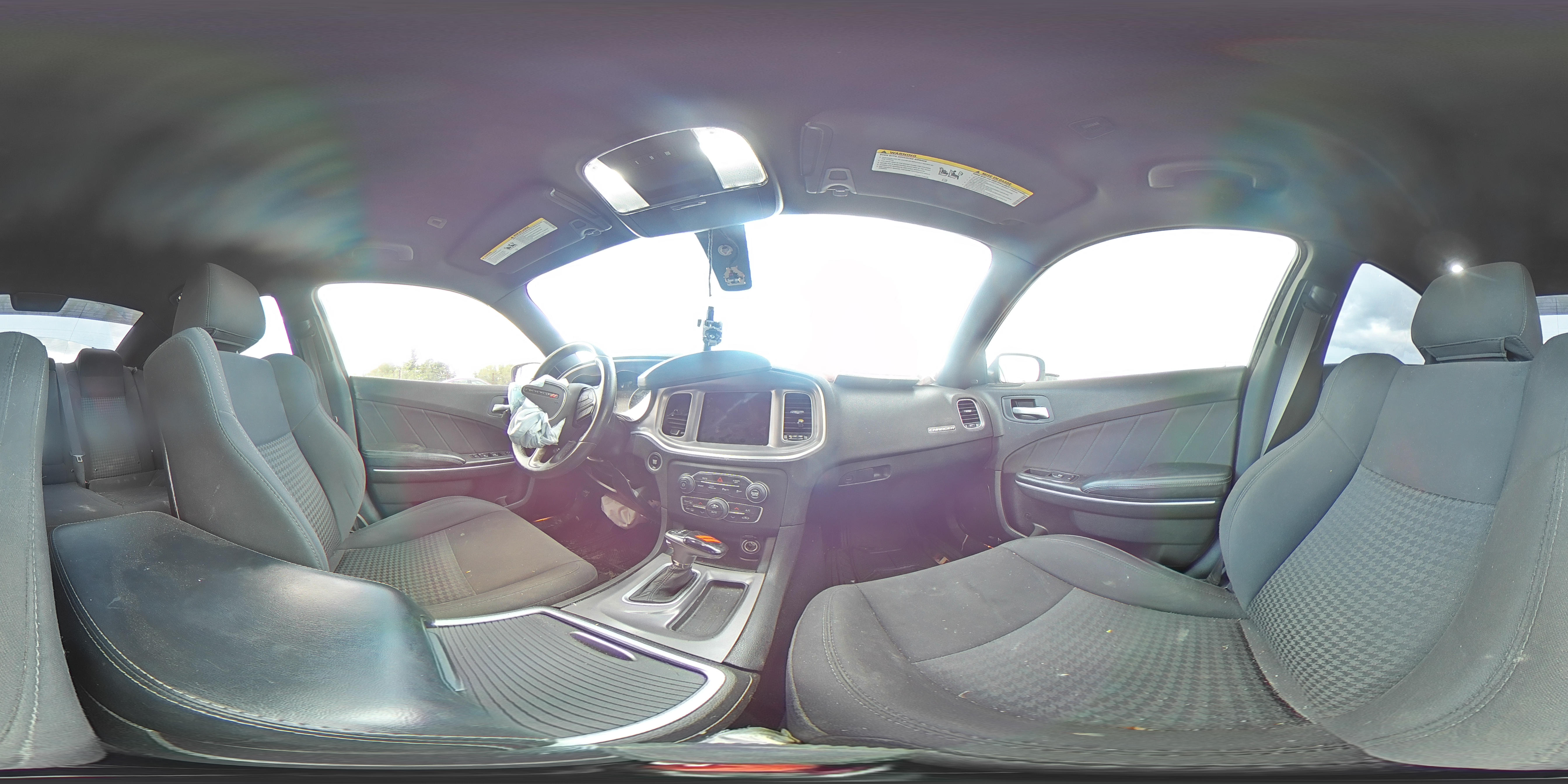 2019 Dodge Charger - Image 12