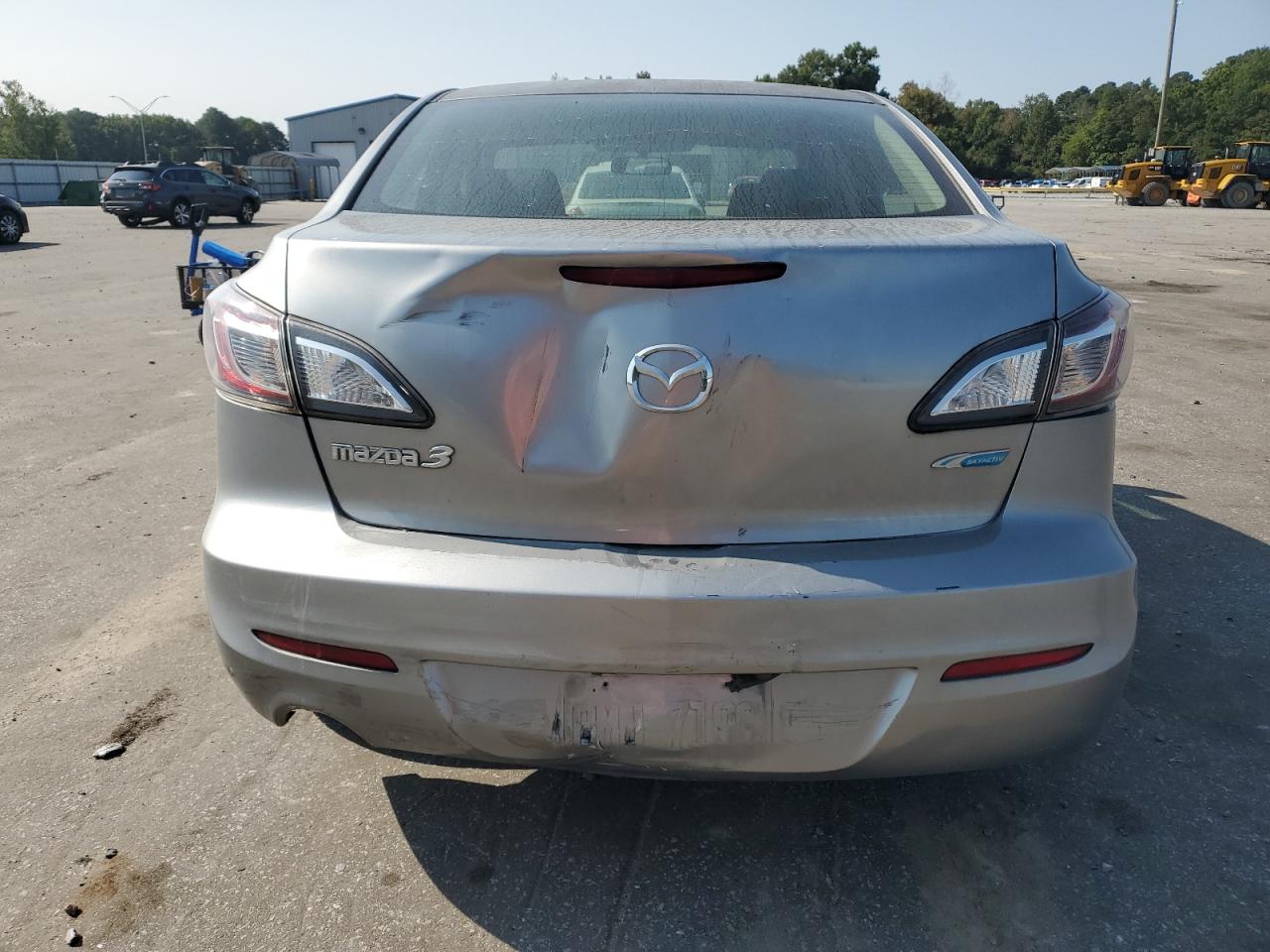 JM1BL1U75D1744898 2013 Mazda 3 I