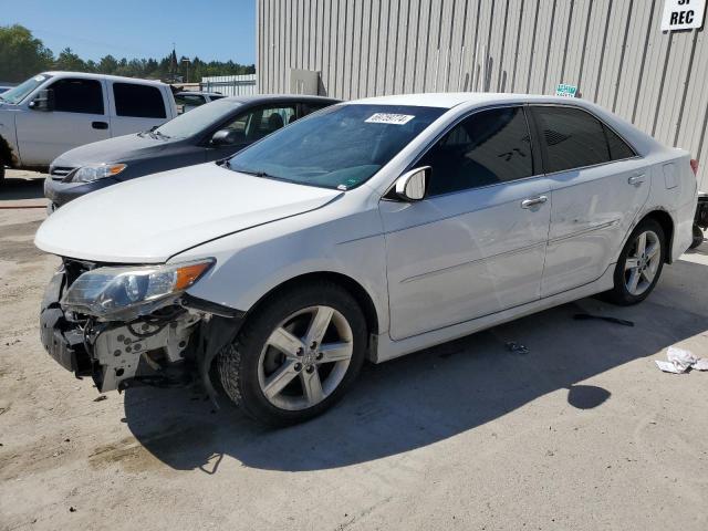 2012 Toyota Camry Base продається в Franklin, WI - Front End