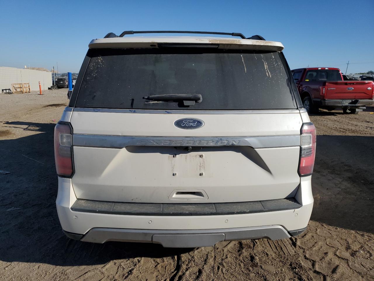 1FMJU2AT0JEA40785 2018 Ford Expedition Limited