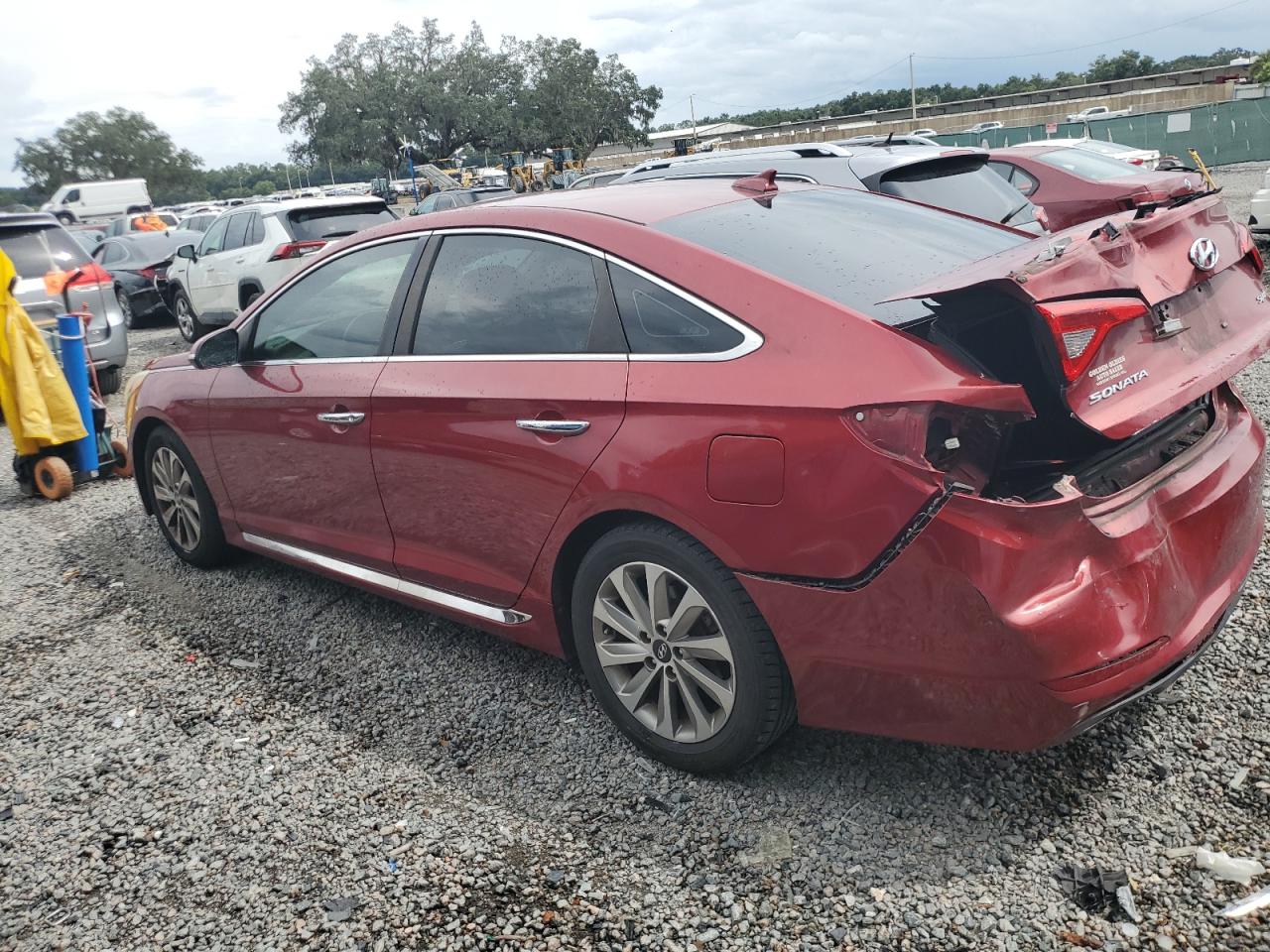 5NPE34AF9FH128062 2015 HYUNDAI SONATA - Image 2