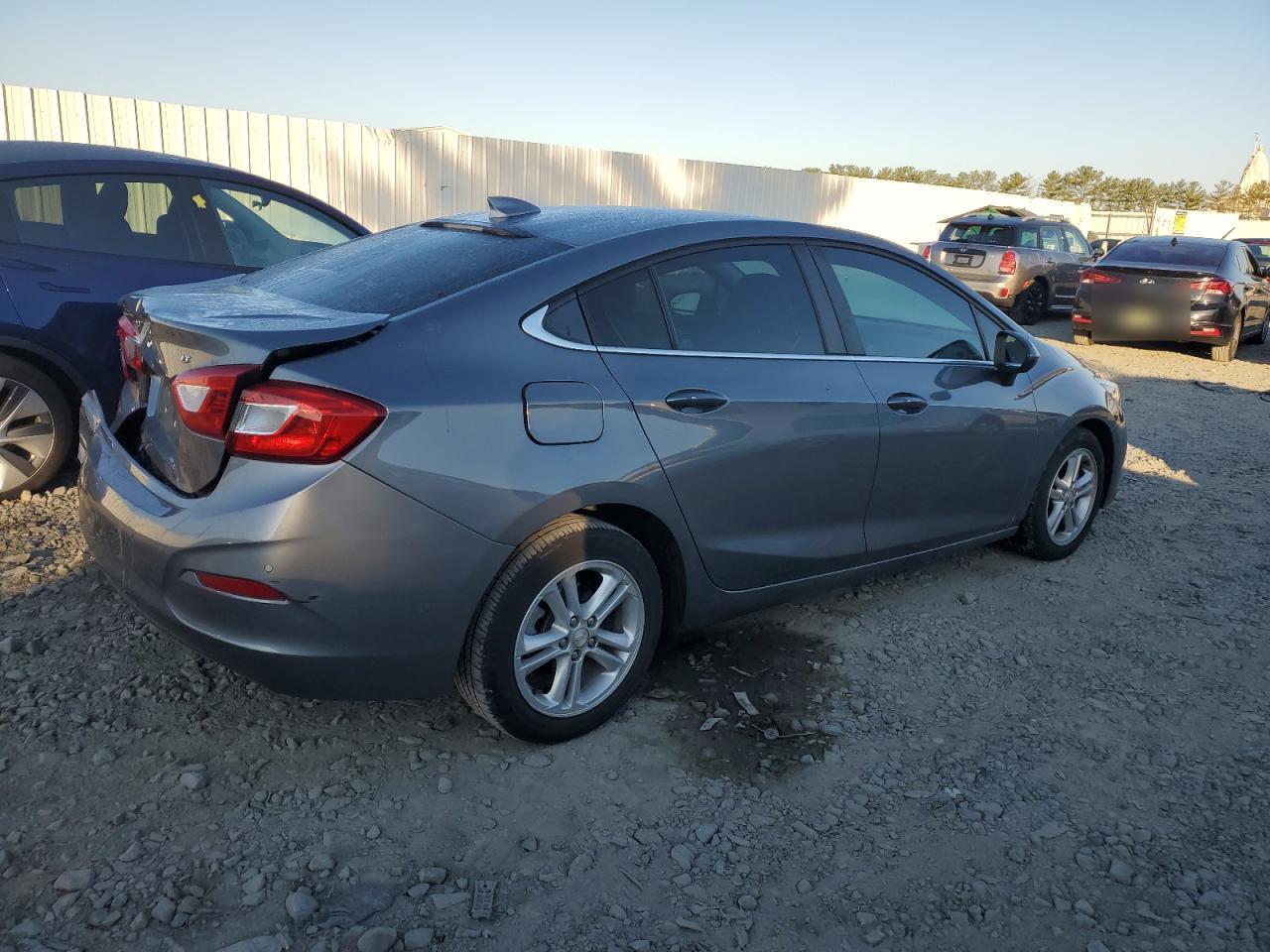 1G1BE5SM5J7170573 CHEVROLET CRUZE 2018