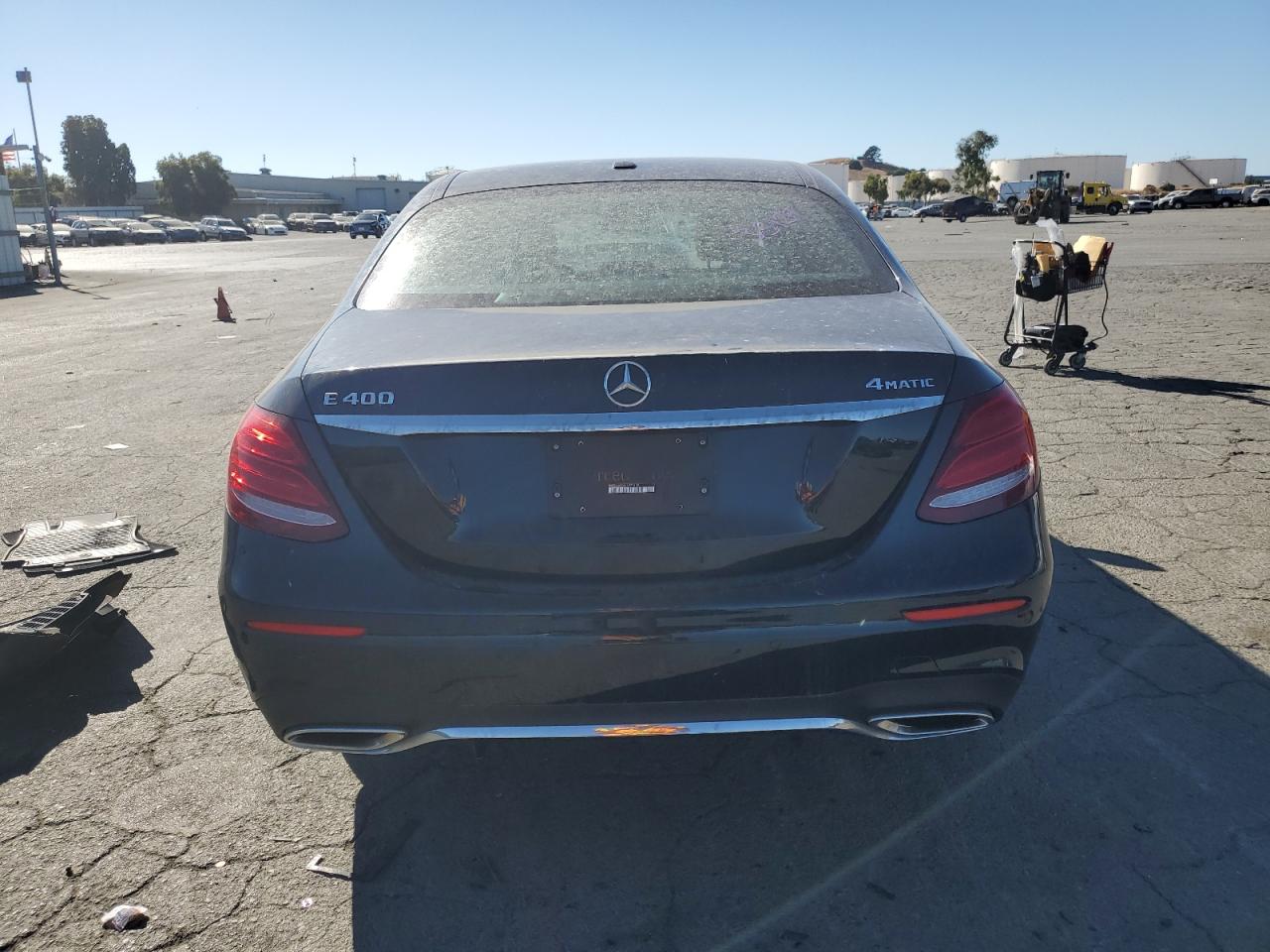 WDDZF6GBXJA379400 2018 Mercedes-Benz E 400 4Matic