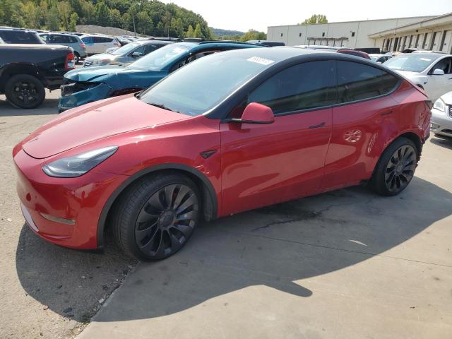  TESLA MODEL Y 2023 Червоний