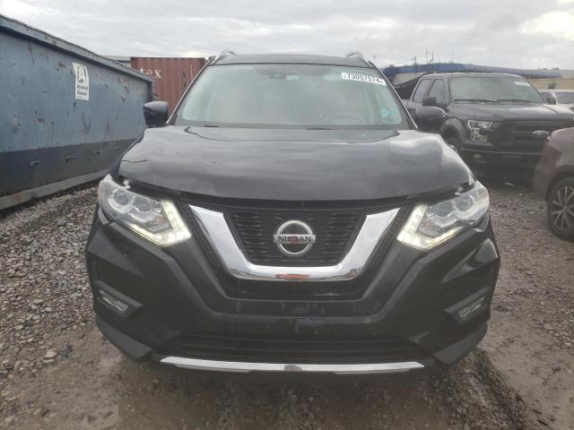  NISSAN ROGUE 2018 Czarny