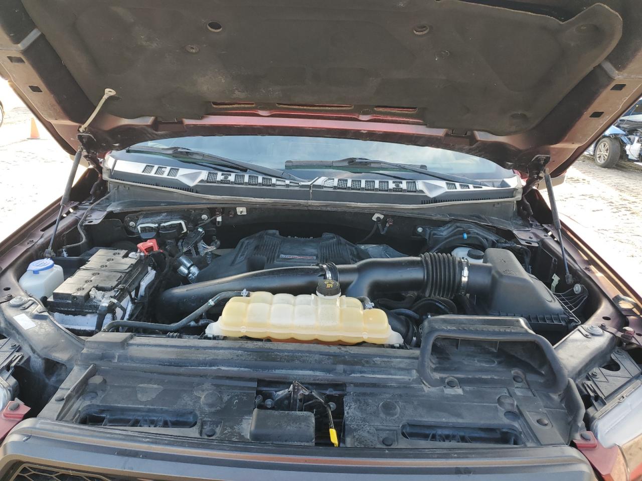 2018 Ford F150 Raptor VIN: 1FTFW1RG7JFE70992 Lot: 70057174