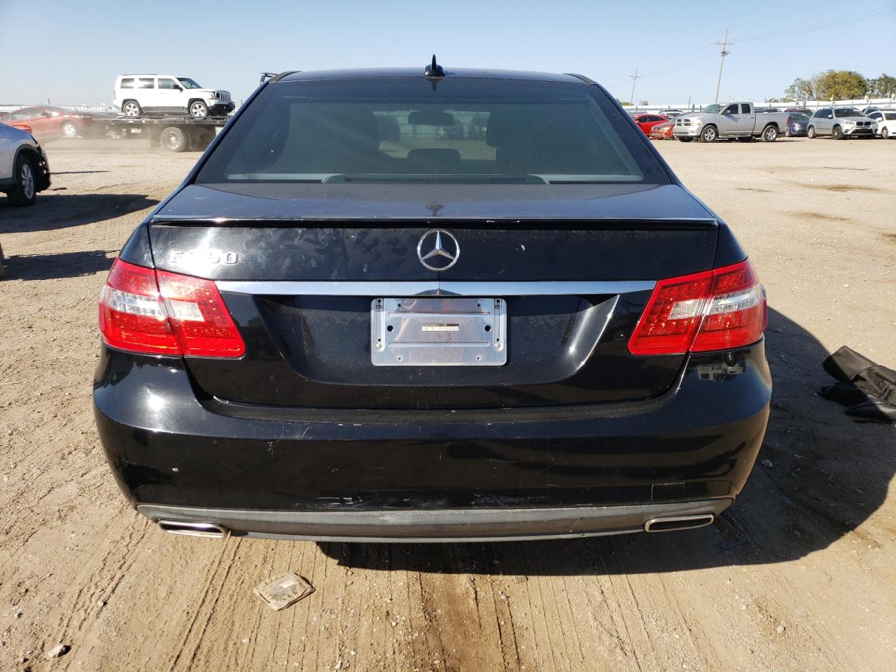 2013 Mercedes-Benz E 350 VIN: WDDHF5KB0DA711782 Lot: 73577614