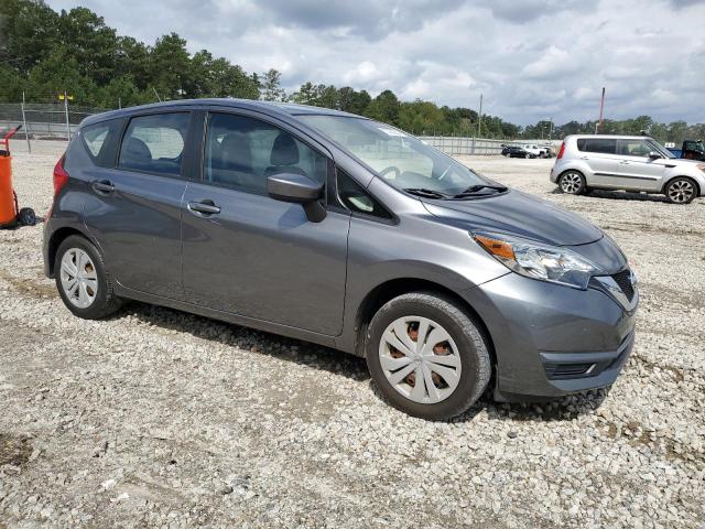  NISSAN VERSA 2018 Szary