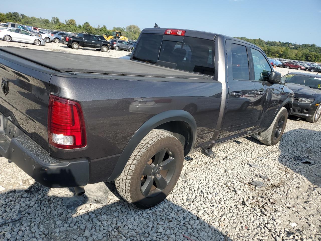 1C6RR6GG3KS616664 2019 Ram 1500 Classic Slt