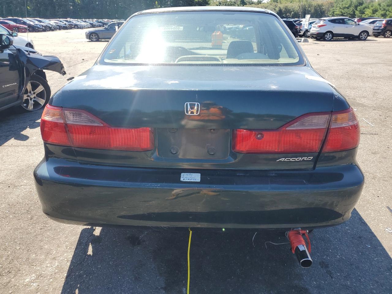 1HGCG6656XA071109 1999 Honda Accord Lx