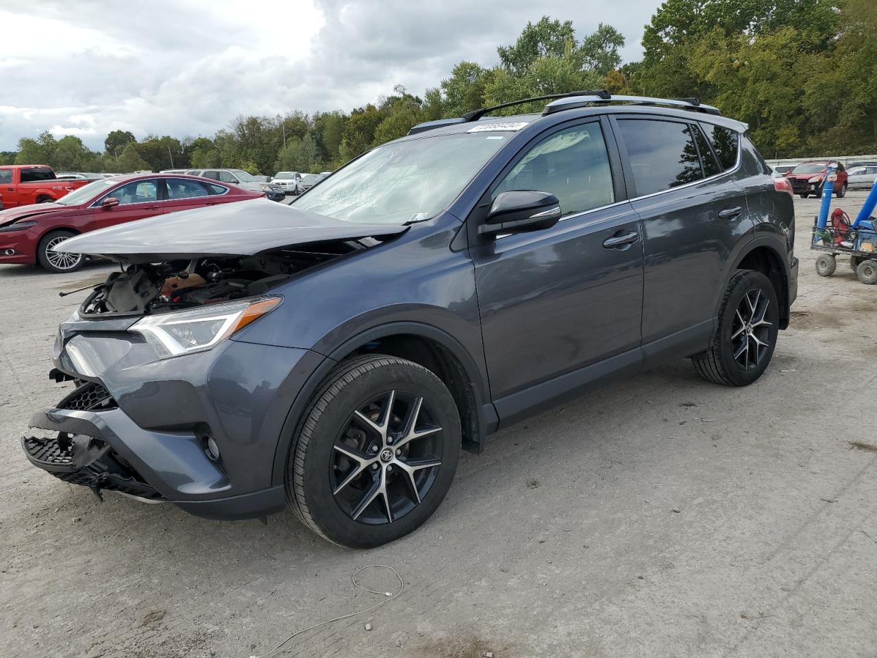 JTMJFREV7JJ243795 2018 TOYOTA RAV 4 - Image 1