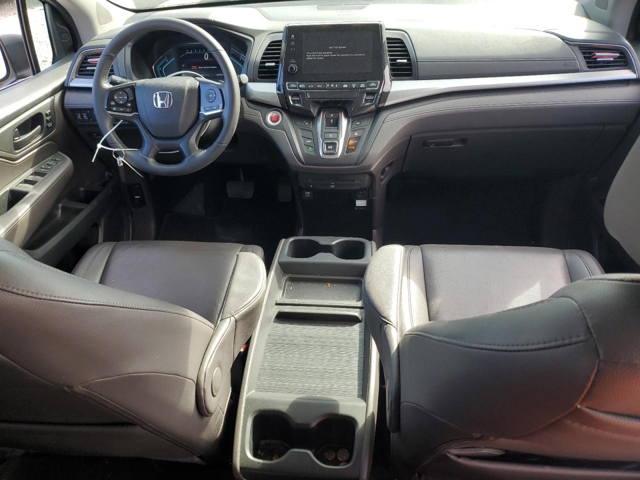 5FNRL6H74KB132735 2019 Honda Odyssey Exl