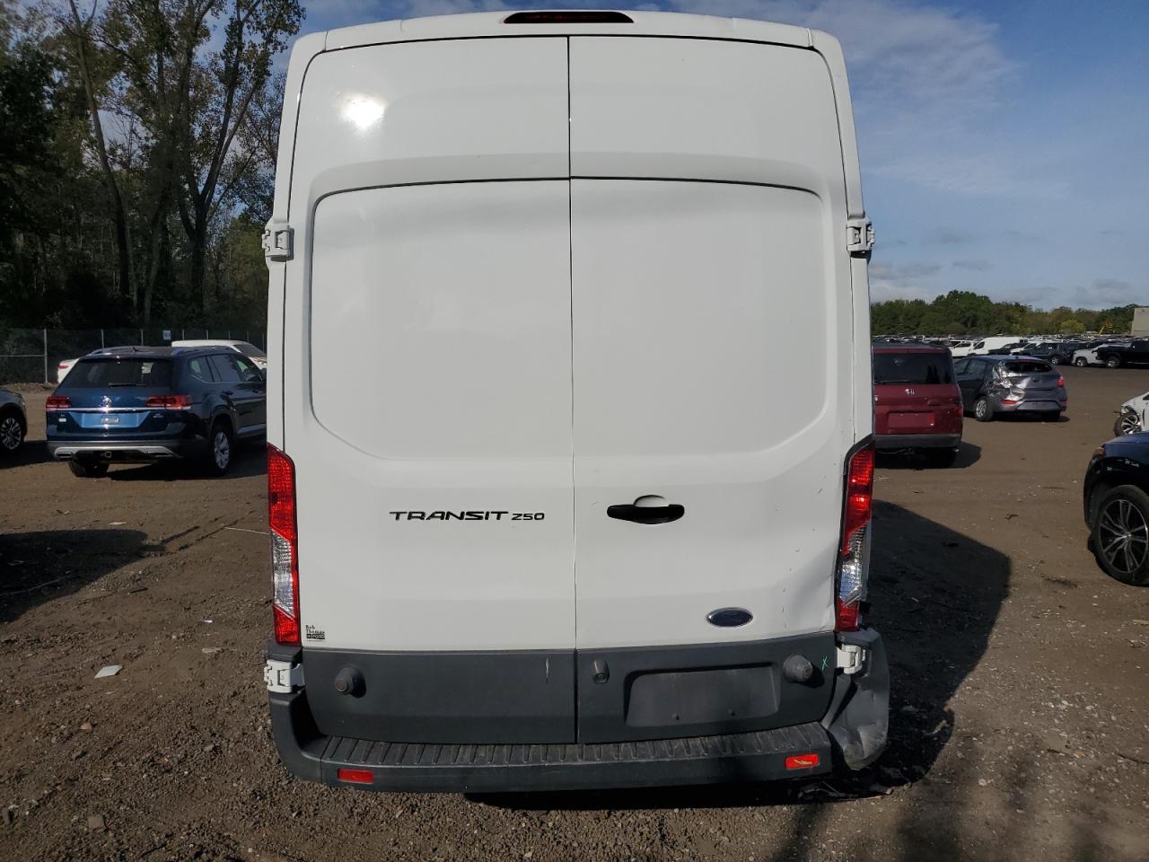 1FTYR2XM8HKA29453 2017 Ford Transit T-250