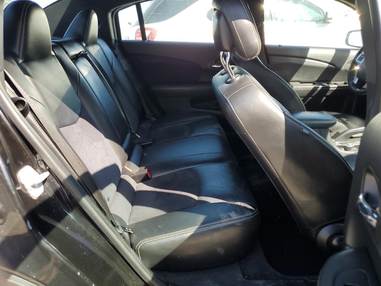 2014 Chrysler 200 Limited VIN: 1C3CCBCG0EN193290 Lot: 71804744