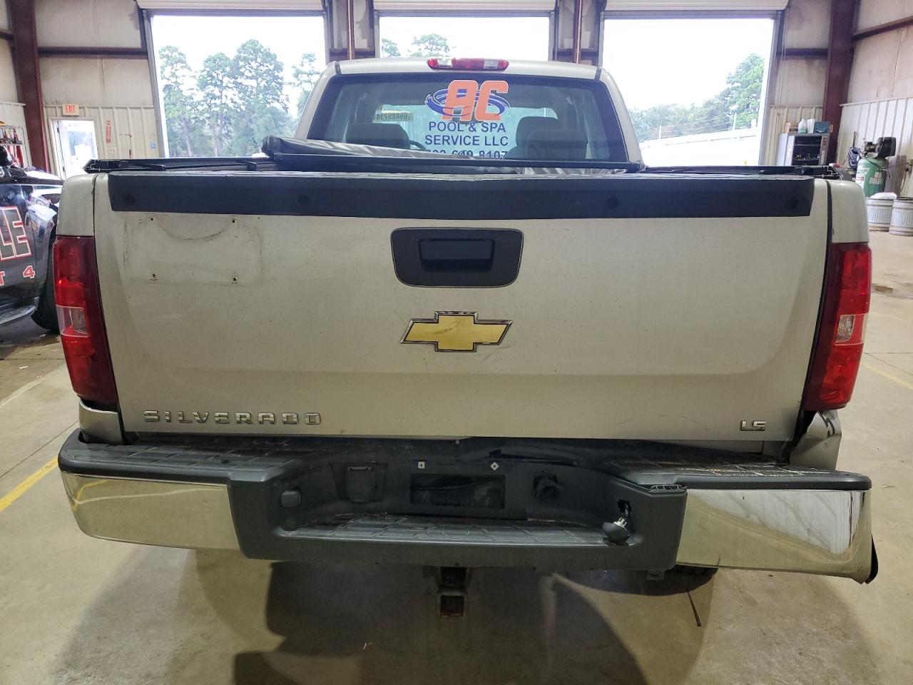 2007 Chevrolet Silverado C1500 VIN: 2GCEC19C271596517 Lot: 69885734