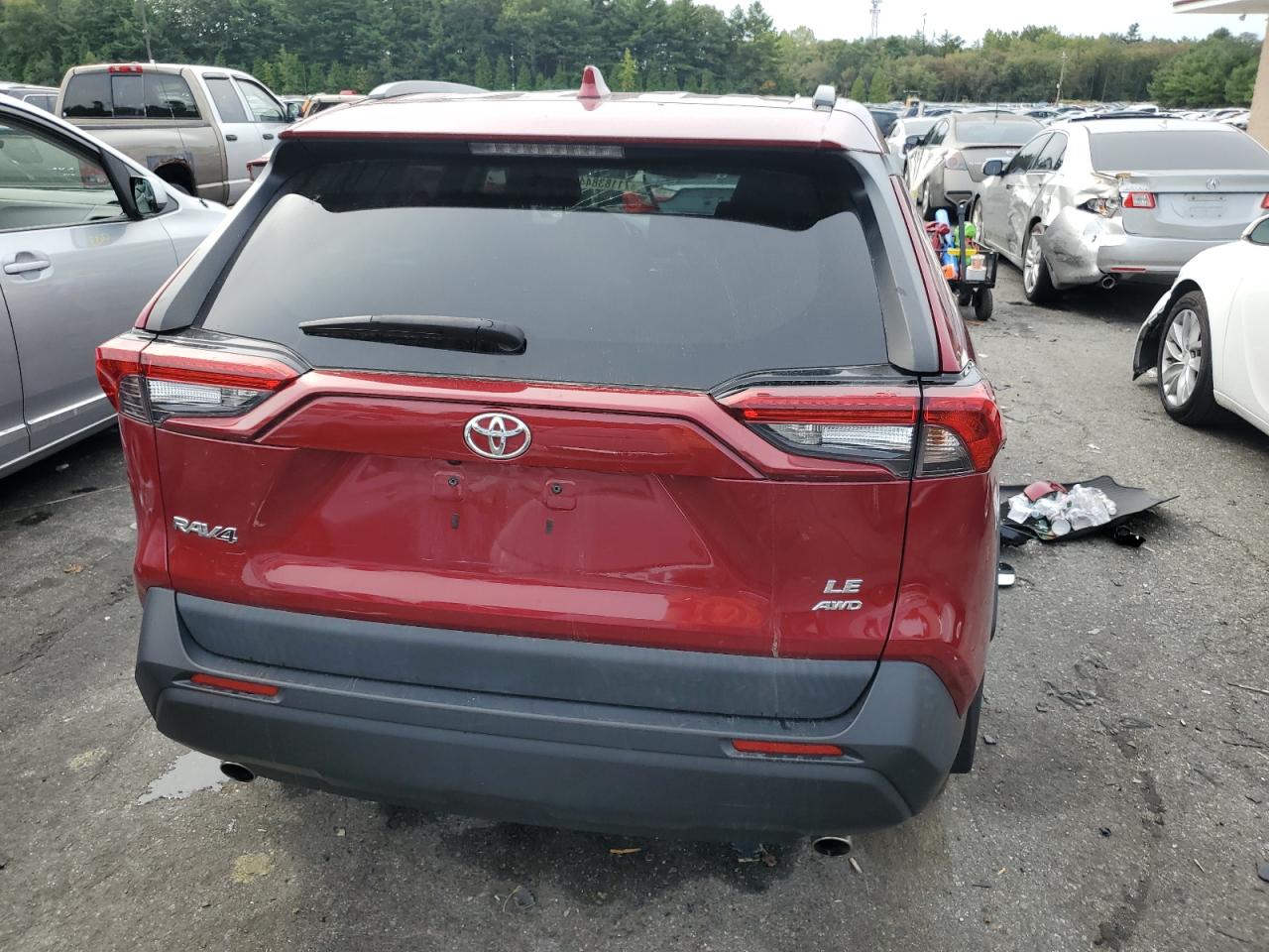 2T3G1RFV5LW094363 2020 Toyota Rav4 Le