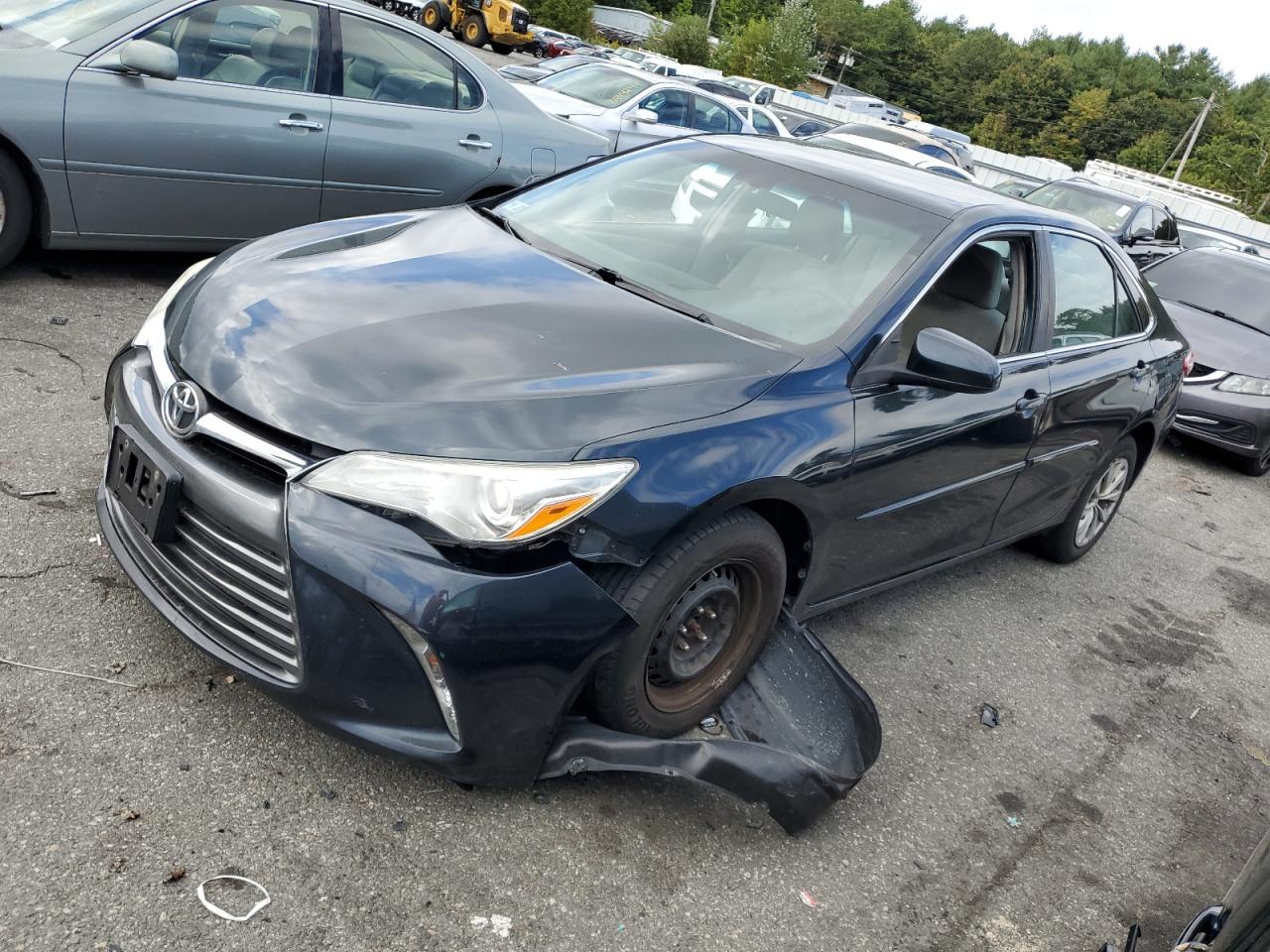 4T1BF1FK3GU227459 2016 TOYOTA CAMRY - Image 1