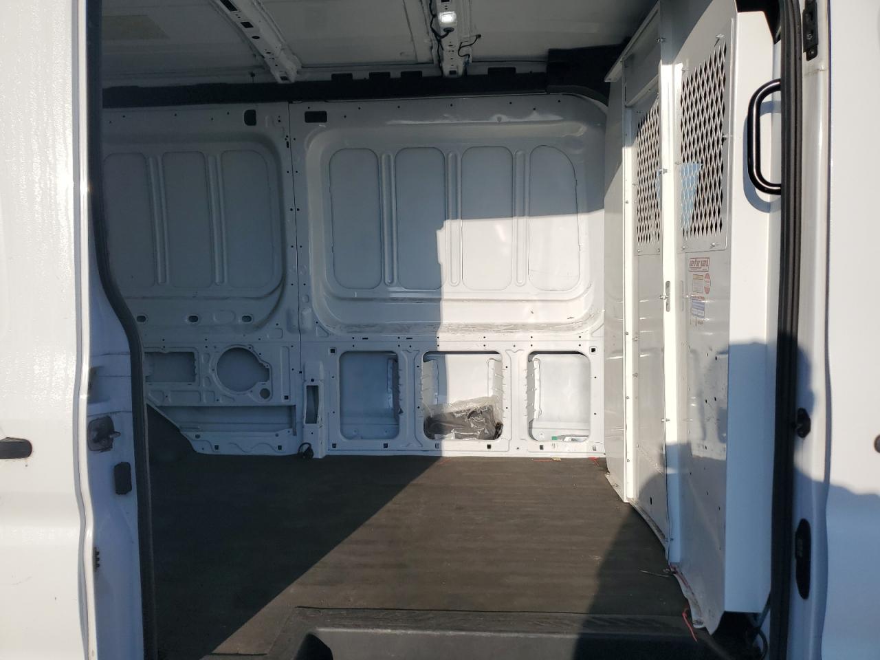 2020 Ford Transit T-250 VIN: 1FTBR1C82LKB74814 Lot: 71786194