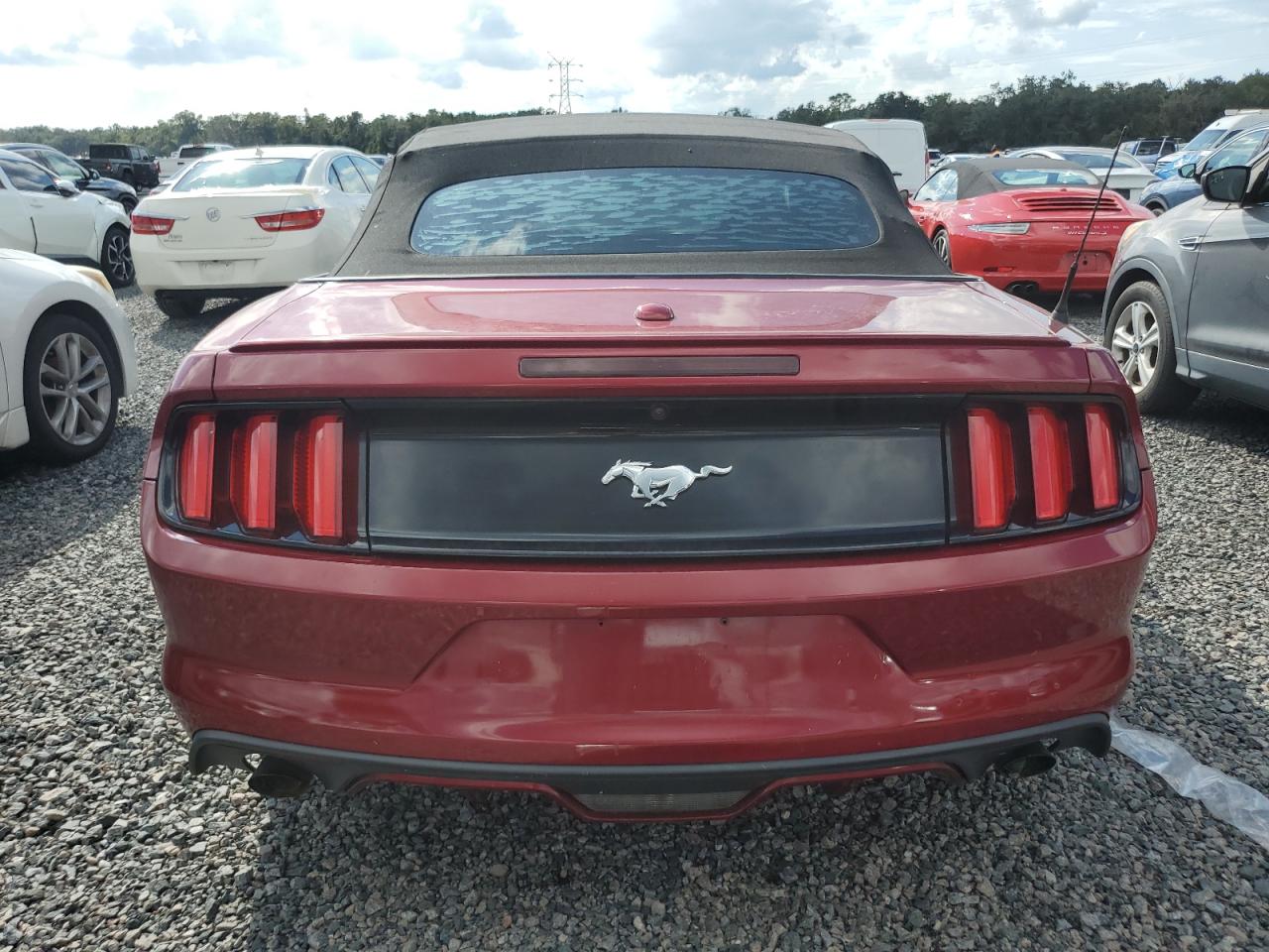 1FATP8UHXG5292153 2016 Ford Mustang