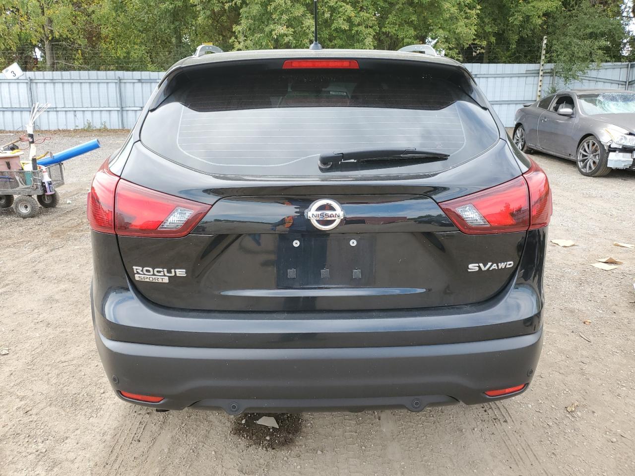 JN1BJ1CR5KW623557 2019 Nissan Rogue Sport S