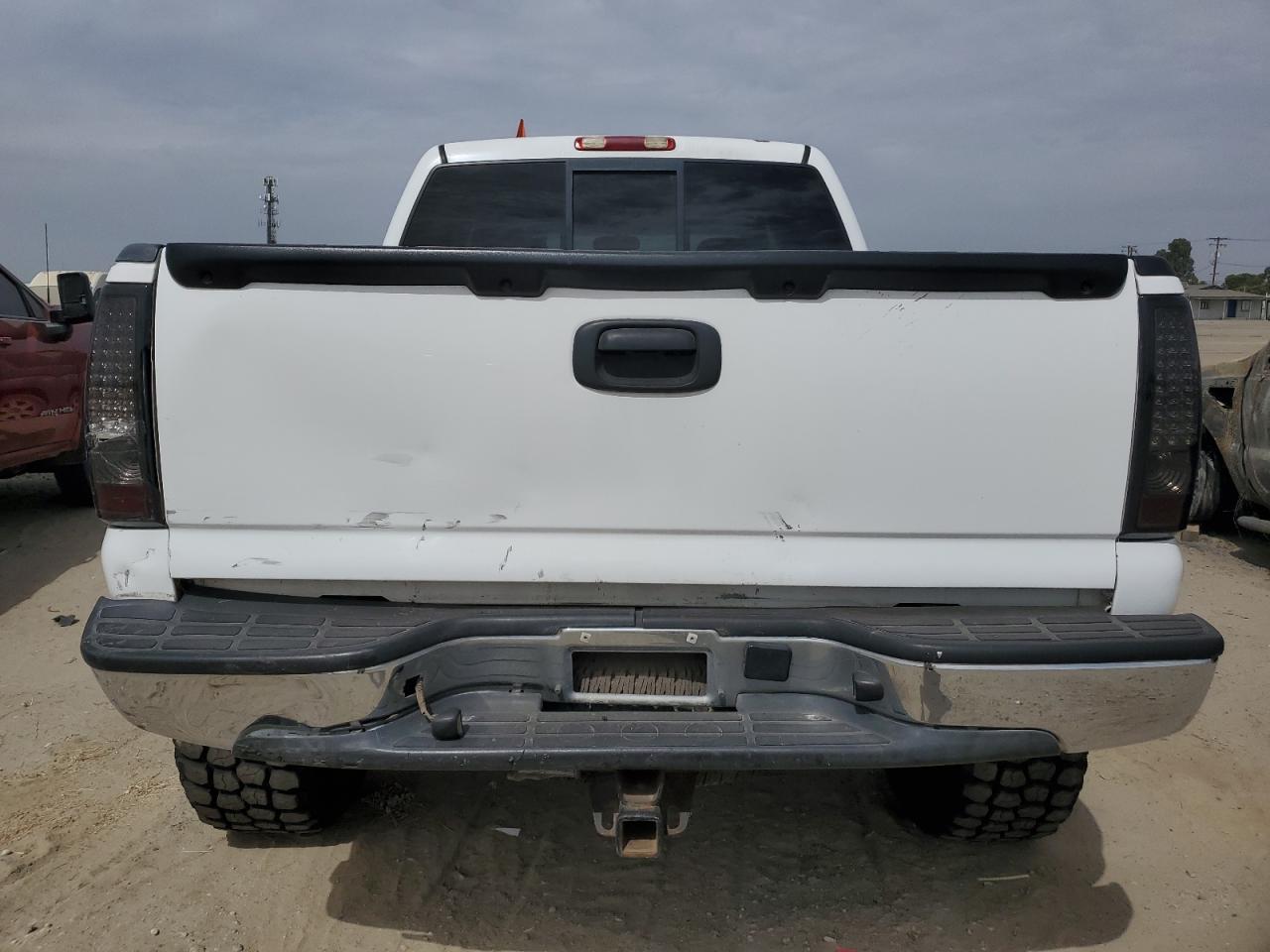 2006 Chevrolet Silverado K1500 VIN: 2GCEK13T861194530 Lot: 71744794