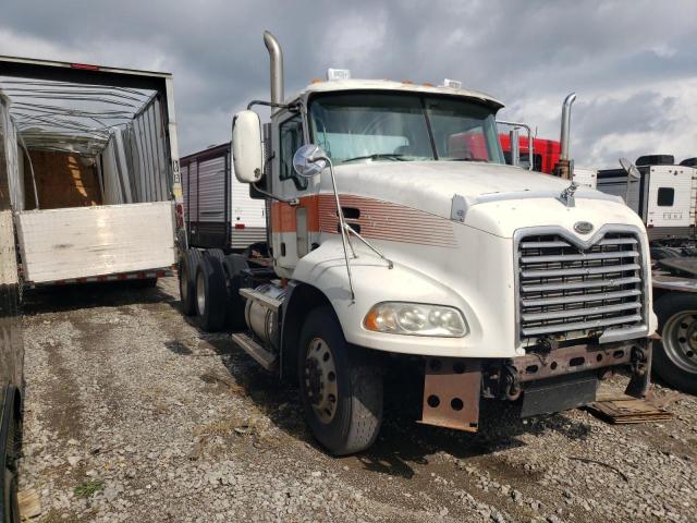 2005 Mack 600 Cxn600