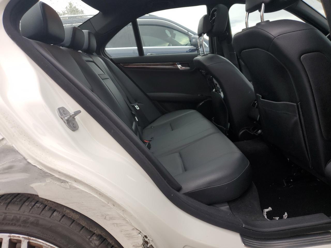 2010 Mercedes-Benz C 350 VIN: WDDGF5GB3AF444673 Lot: 73406854