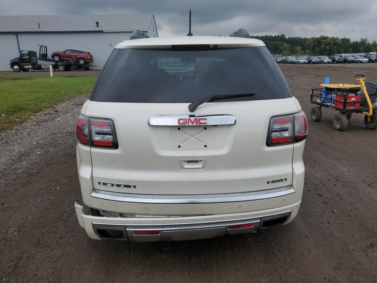 2015 GMC Acadia Denali VIN: 1GKKVTKD8FJ117456 Lot: 72687924