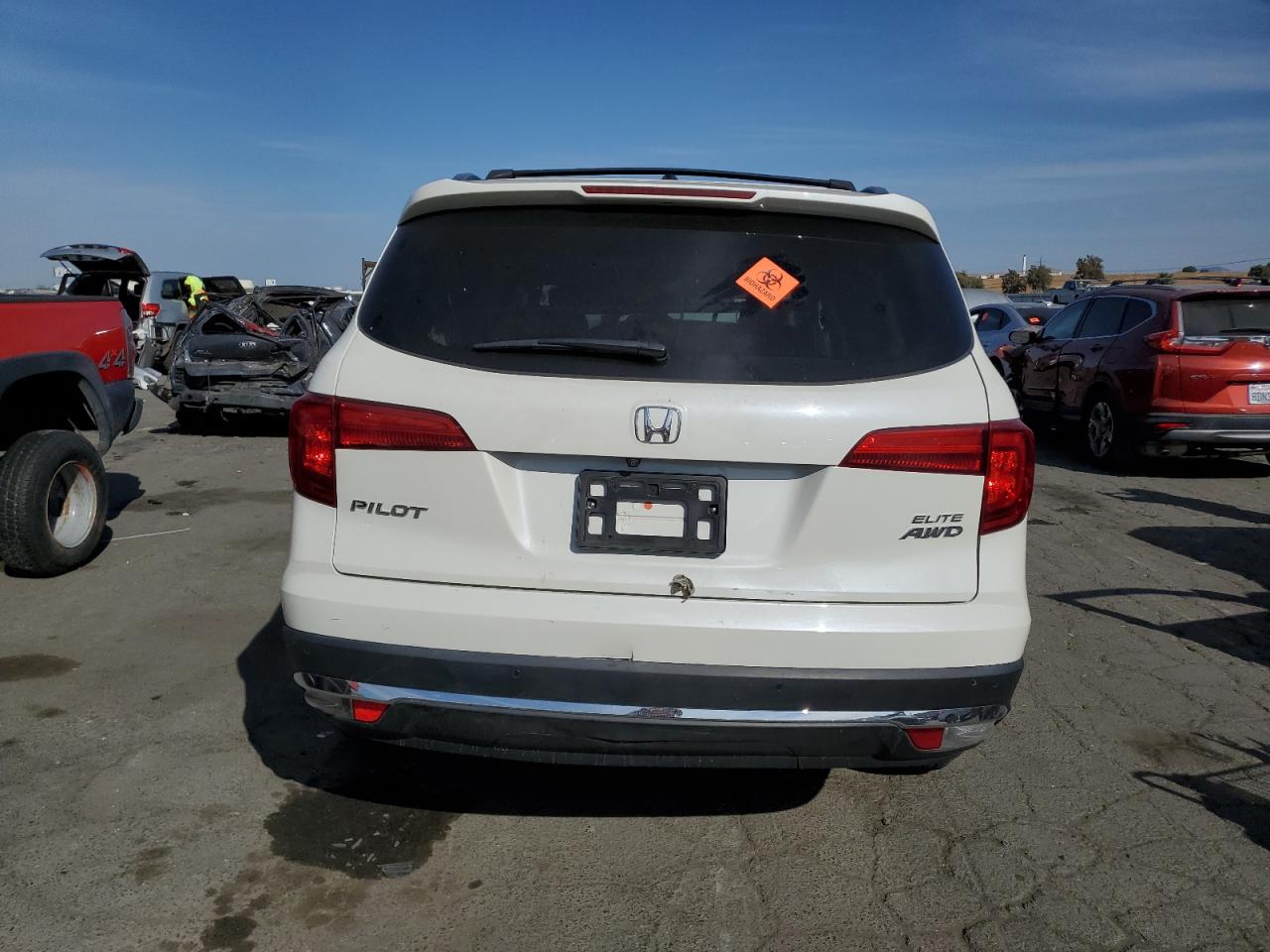 5FNYF6H04HB067271 2017 Honda Pilot Elite