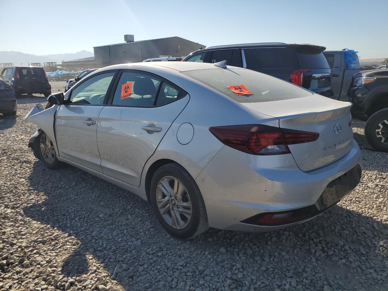 5NPD84LF2KH411584 2019 HYUNDAI ELANTRA - Image 2