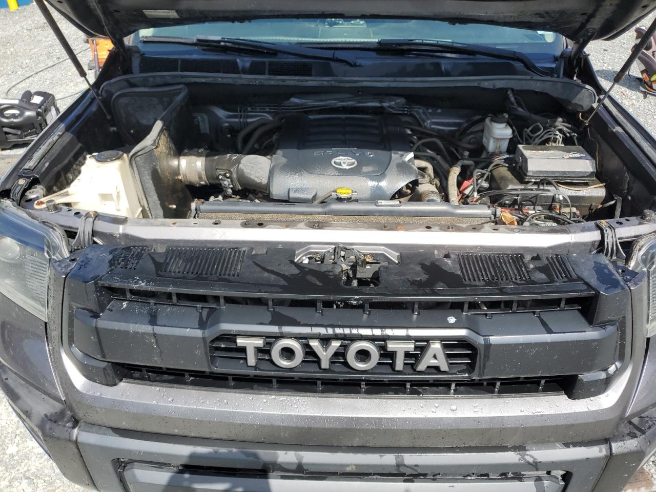 2014 Toyota Tundra Crewmax Sr5 VIN: 5TFDY5F10EX400758 Lot: 69950174