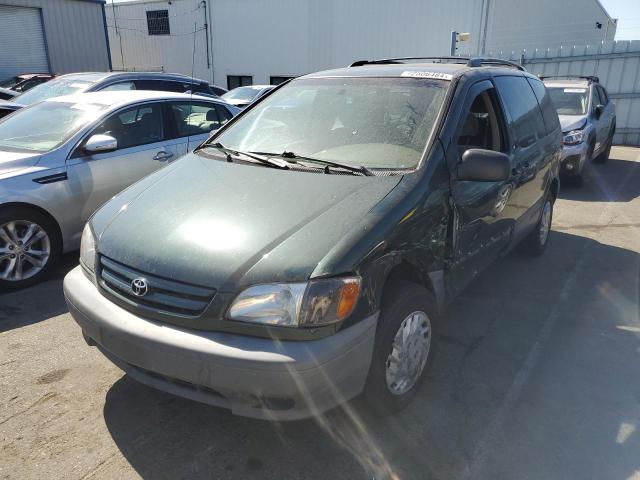 2003 Toyota Sienna Le