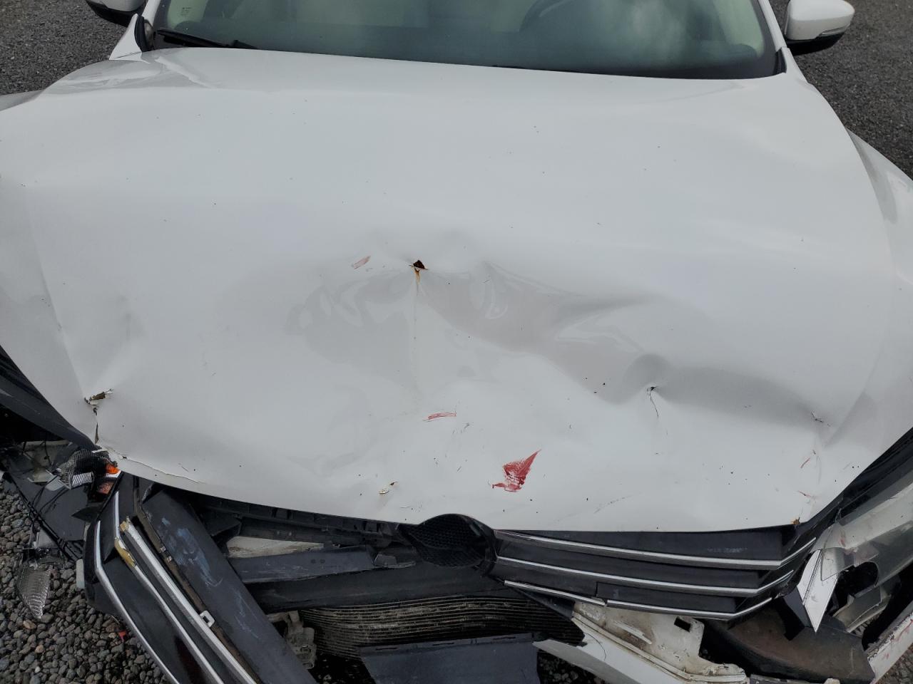 2014 Volkswagen Passat - Image 12