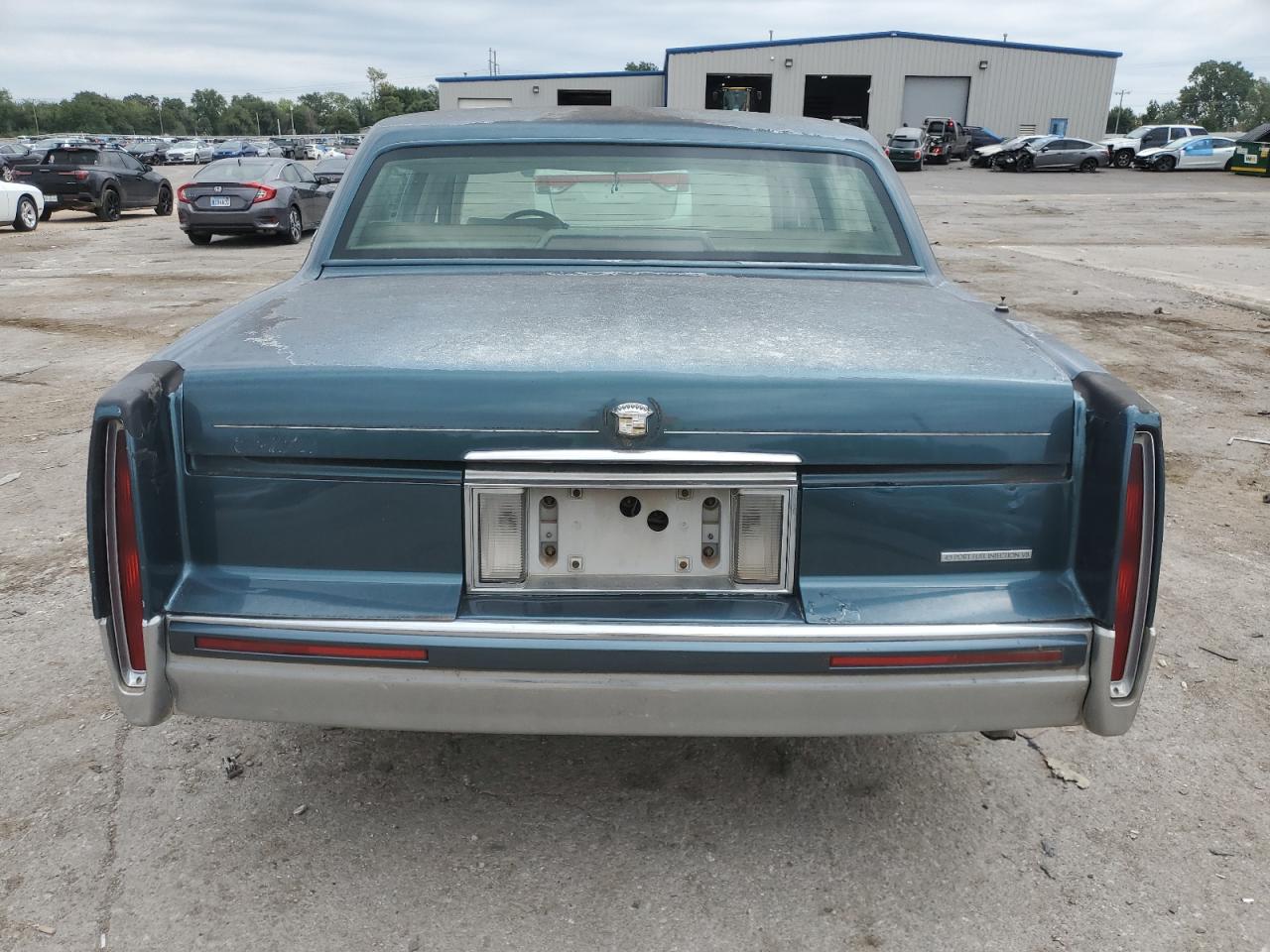 1993 Cadillac Deville VIN: 1G6CD53B4P4274383 Lot: 69828444