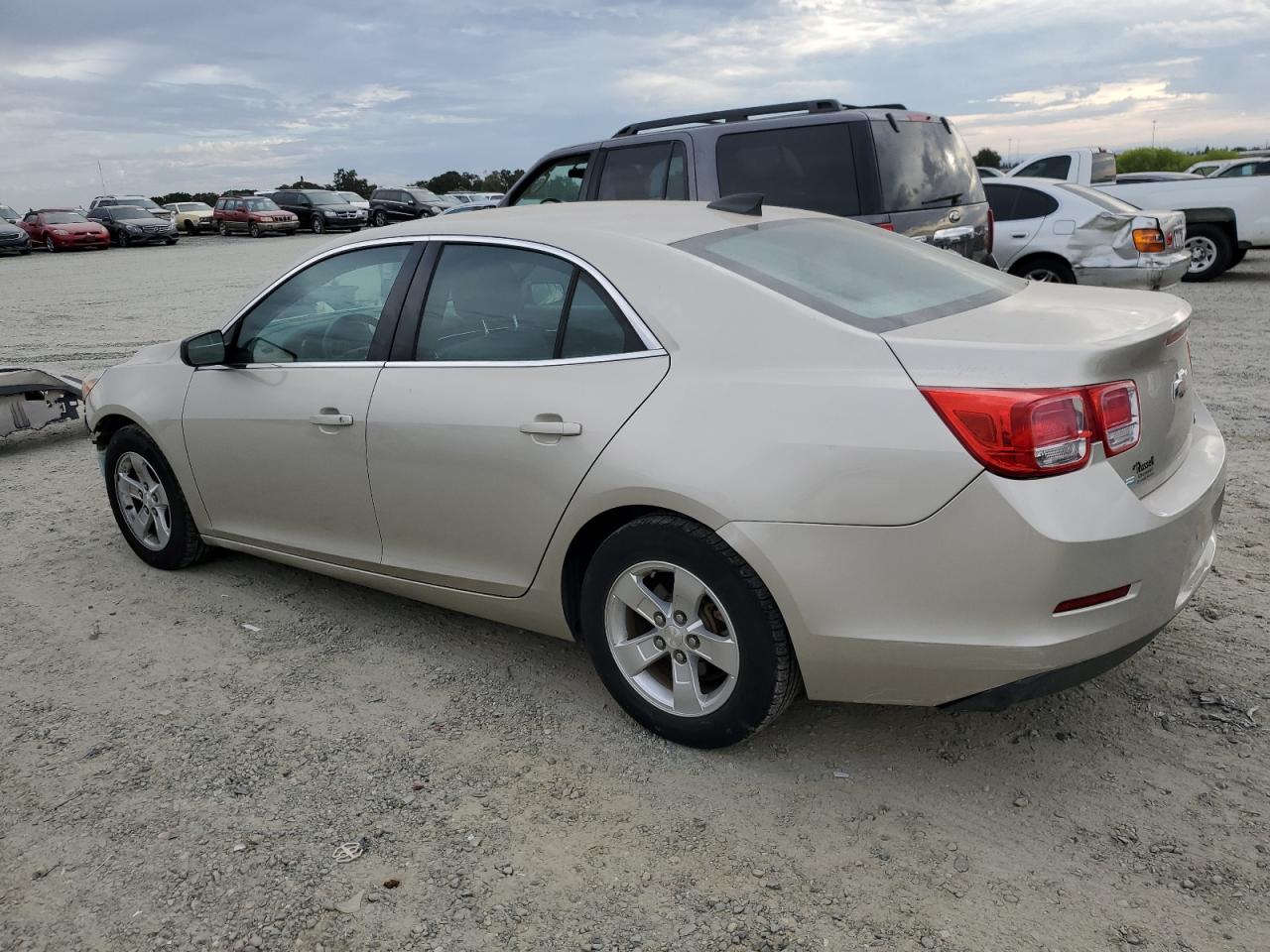 1G11B5SL6FF105143 2015 CHEVROLET MALIBU - Image 2