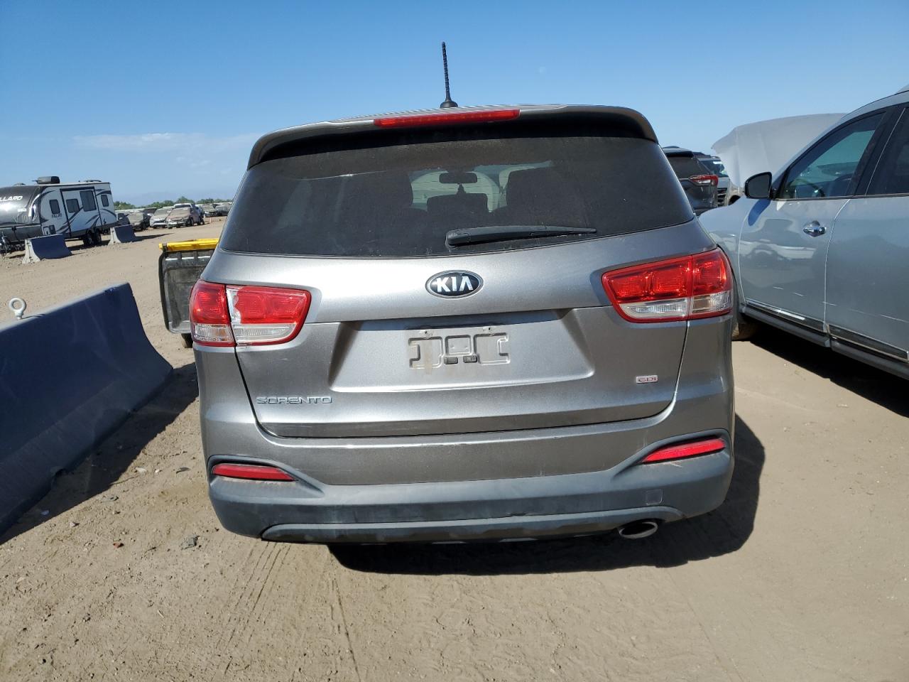 5XYPG4A35GG112128 2016 Kia Sorento Lx