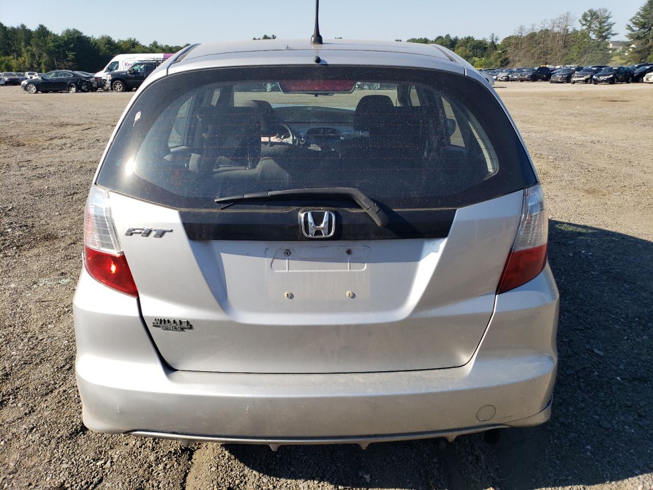 2013 Honda Fit VIN: JHMGE8H37DC025302 Lot: 70865924