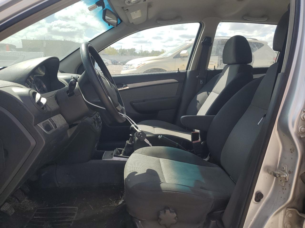 2011 Chevrolet Aveo - Image 7