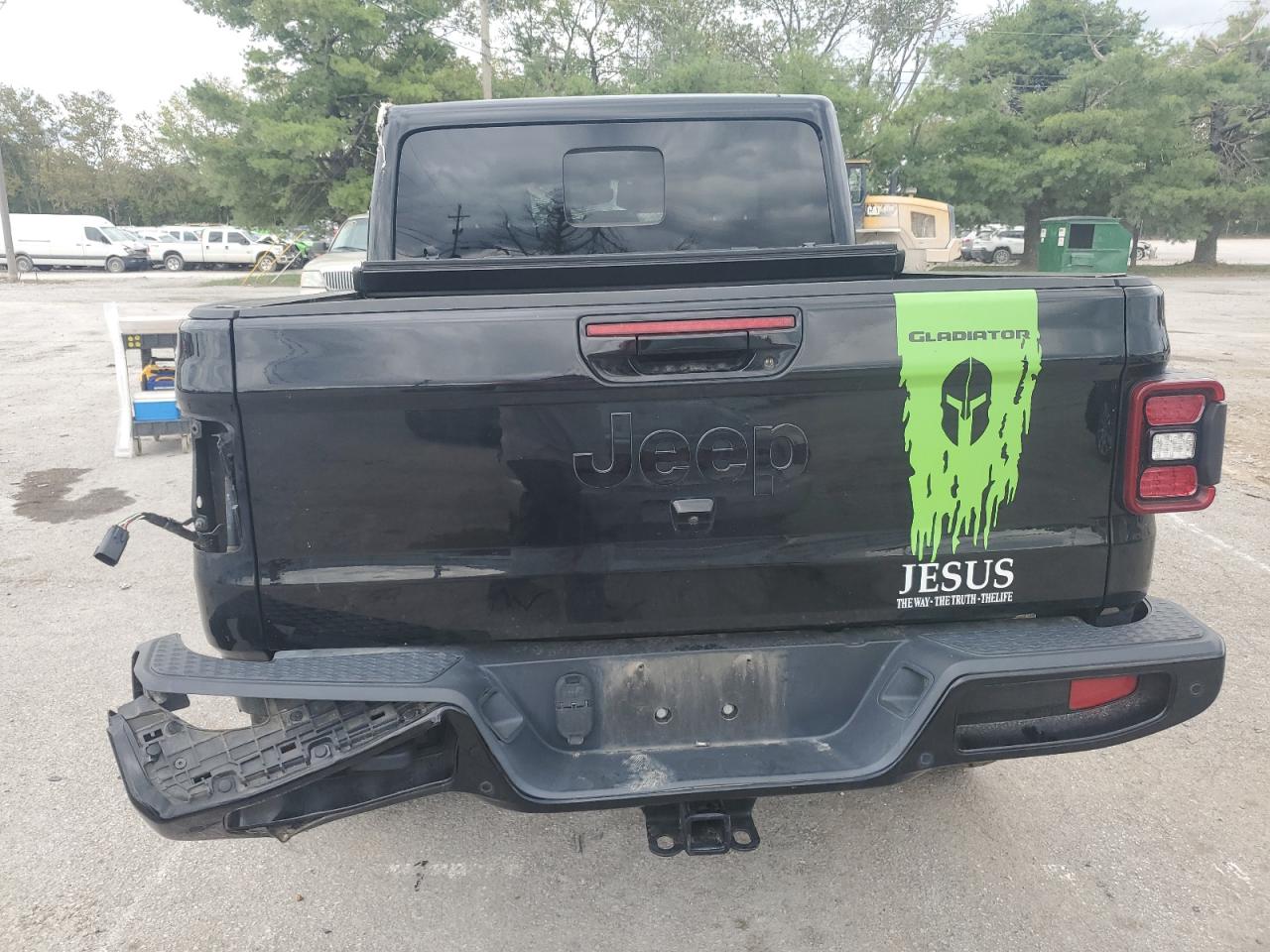 2021 Jeep Gladiator - Image 6